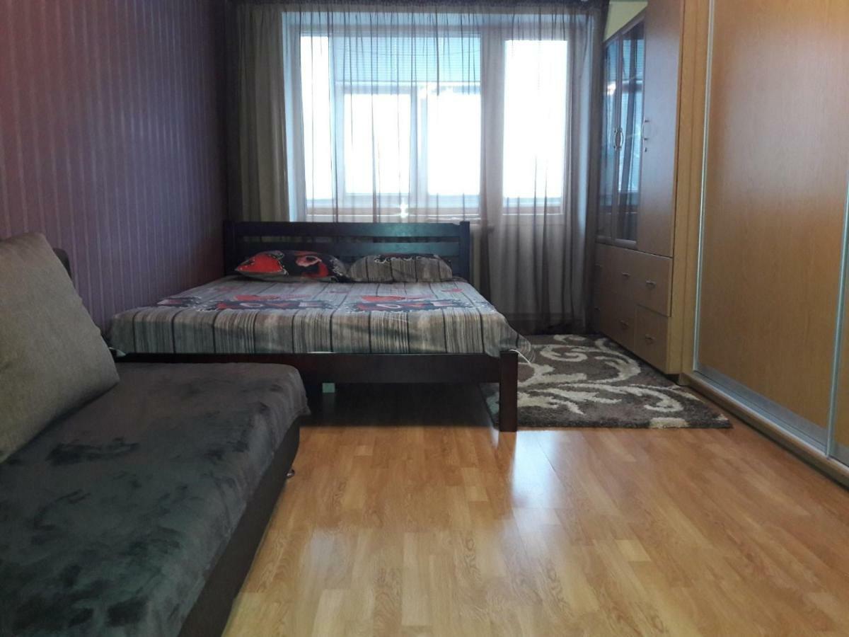 Apartment in the city center Chernihiv Exterior foto